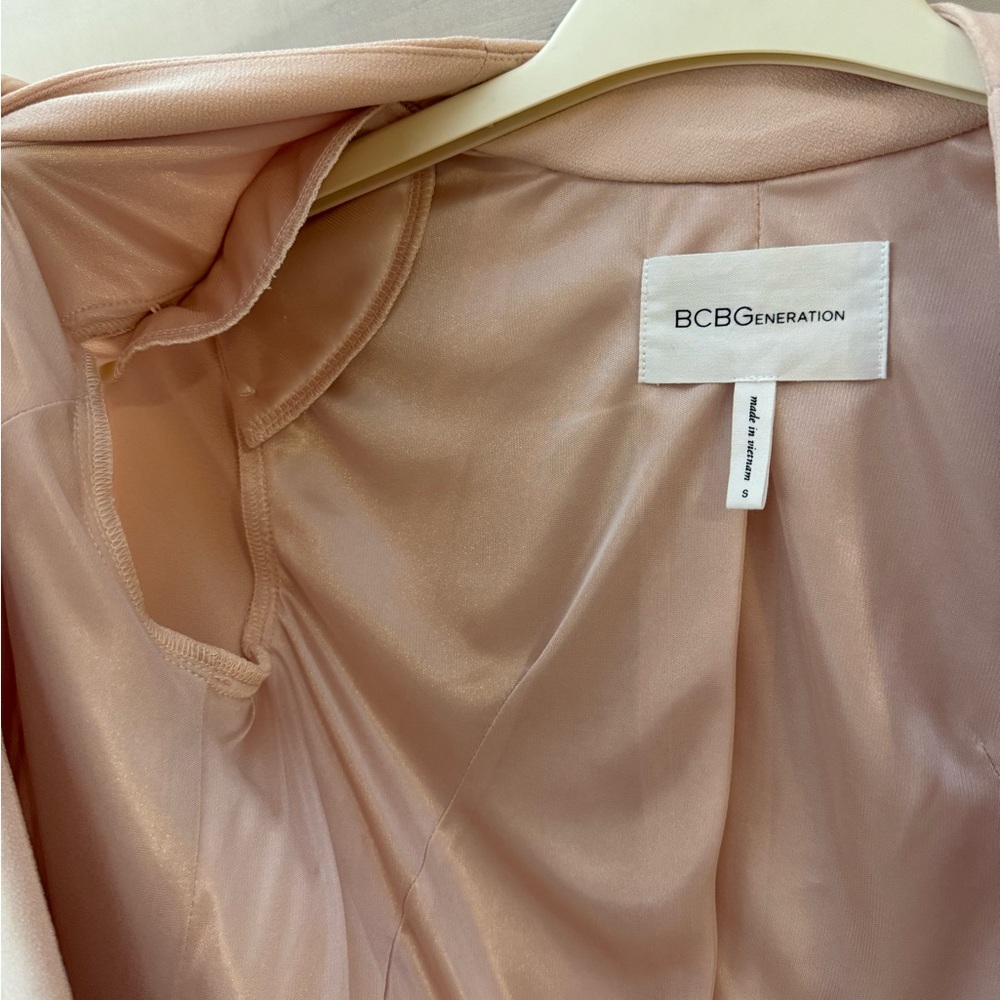 BCBGeneration Open-Front Blazer in Blush - Picture 5 of 9
